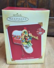 2005 Hallmark MAILBOX MELODIES Mice 5 Christmas Songs Magic Lights Ornament picture