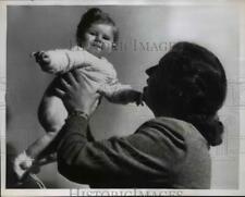 1955 Press Photo Baby Amal Dijani in Washington after Blood Diease Treatment picture