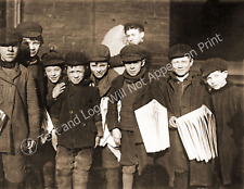 1910 Newsboys, Buffalo, New York Vintage Old Photo 8.5