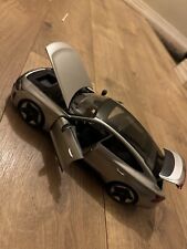 Maisto Special Edition 1:18 Scale 2022 Audi RS e-tron GT Diecast Model | Silver picture
