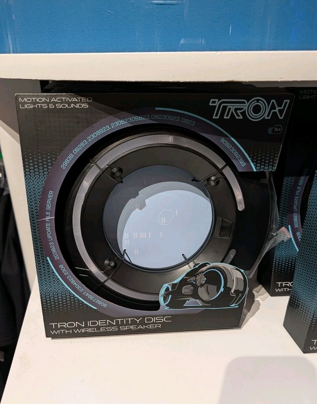 NEW💥Disney Parks Tron Identity Disc Light Up Collectible 