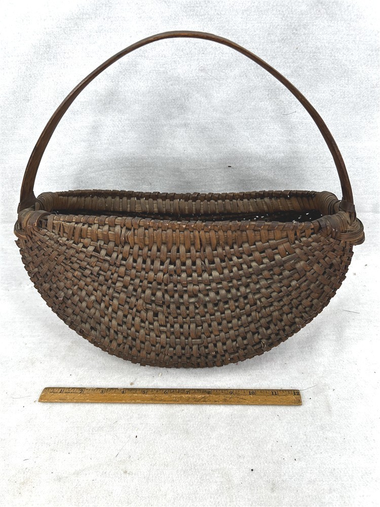 antique splint wall basket flat back half basket NH Woodland shaker rare 13 in. 