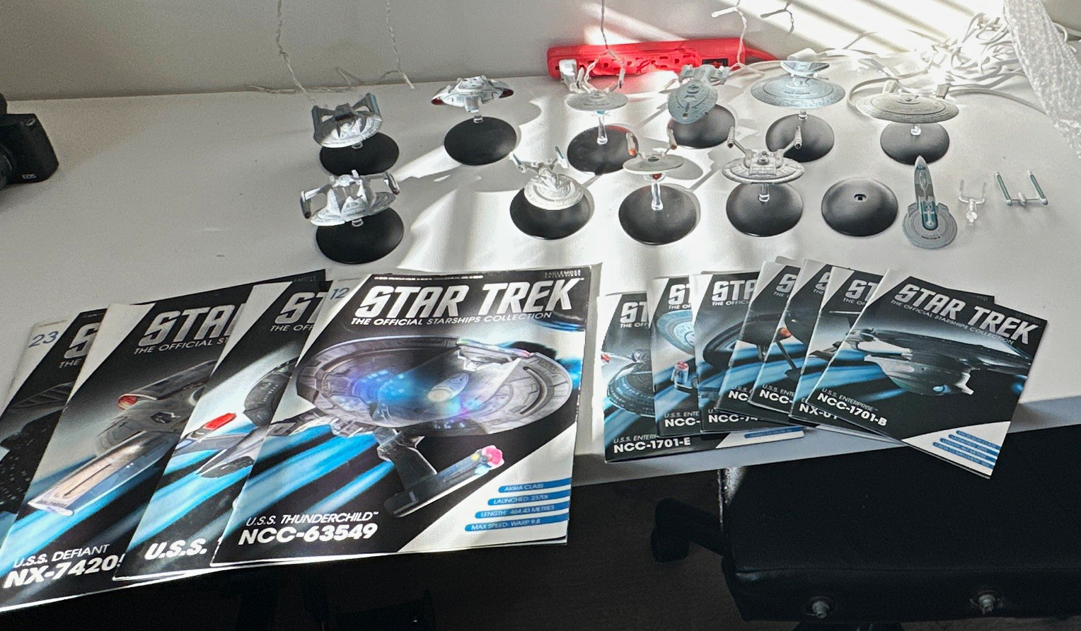Eaglemoss Star Trek Official Starships Collection 11 Ship Lot w/ Reference Guide