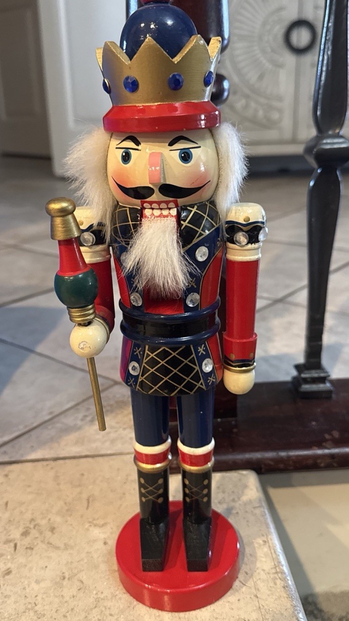 Wooden Nutcracker/ 14\