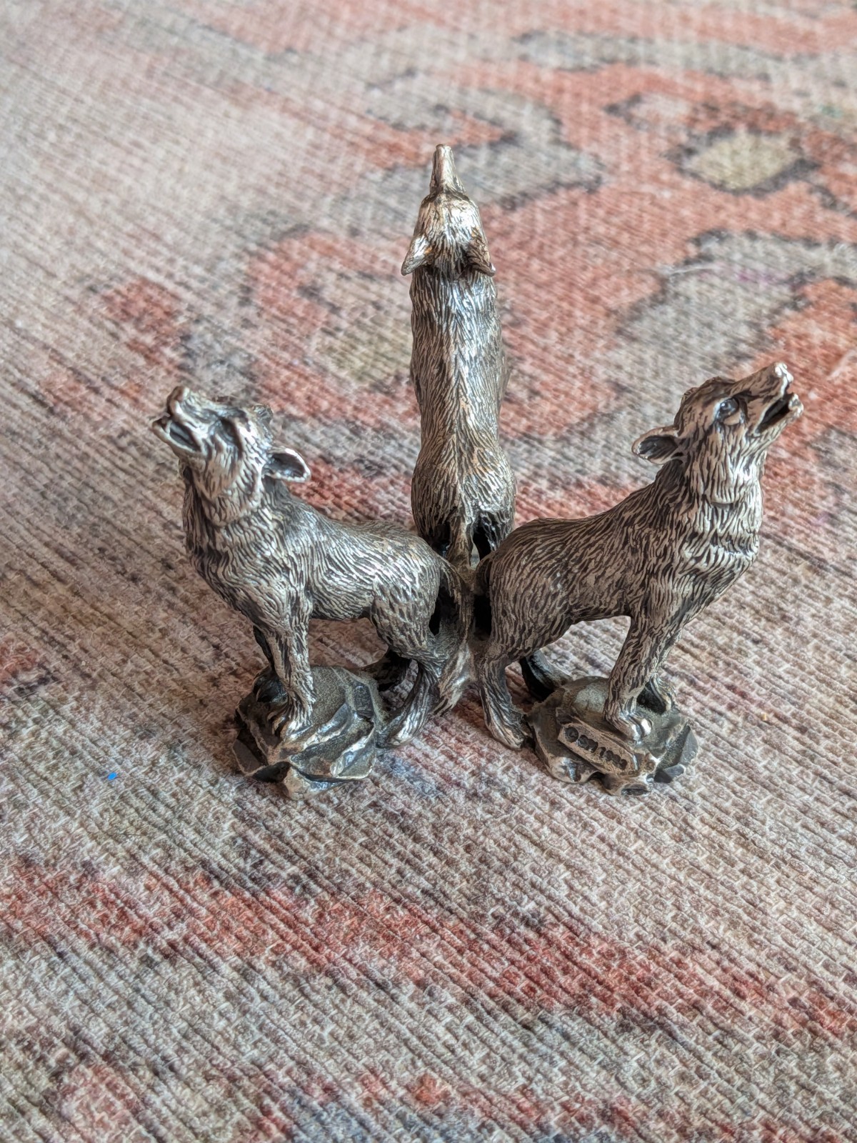 Pewter Wolf Wolves Howling Figurine 3\