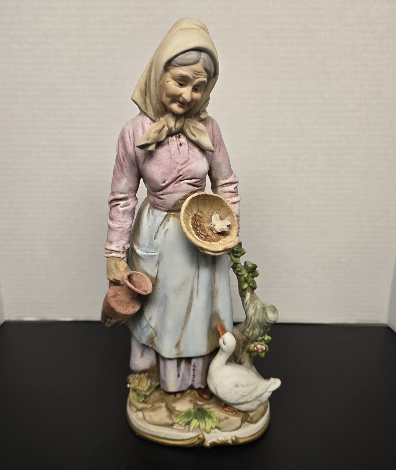 HOMCO Old Woman With Goose &  Water Jug.  Vintage. 13\