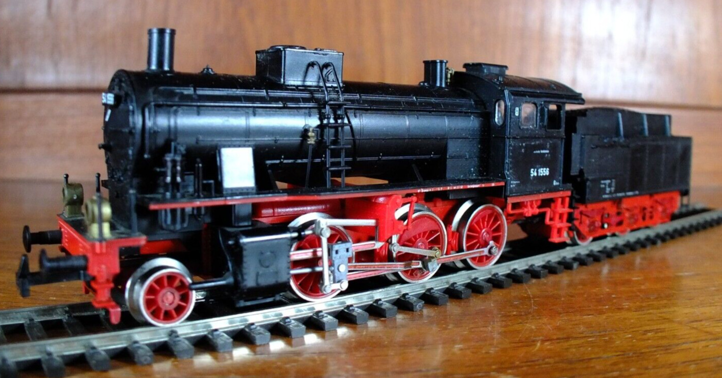 Trix 52 2425 00 HO Gauge DB BR 54 steam loco in black livery