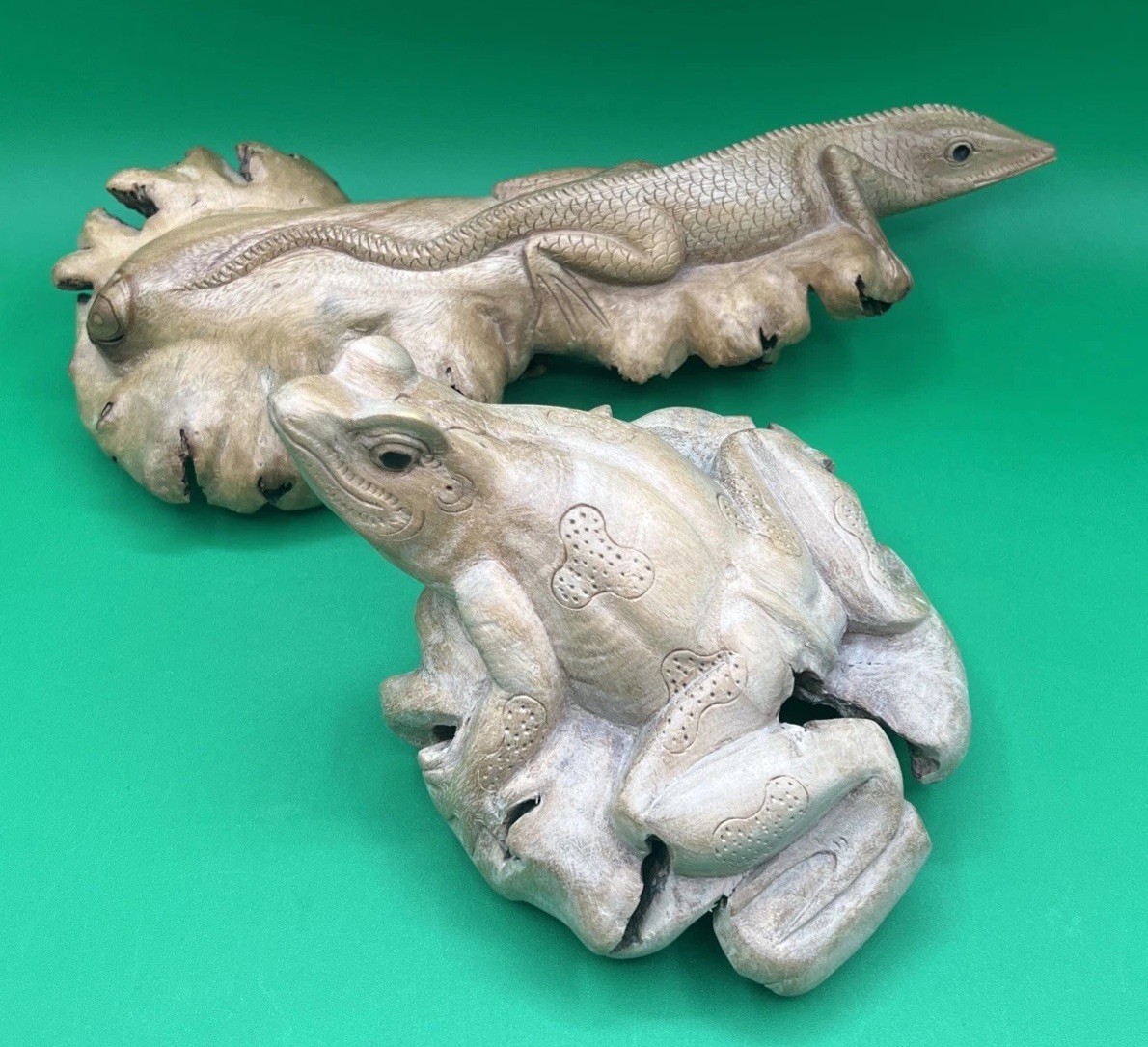 Vintage Hand Carved Burl Wood Frog & Lizards Sculpture Figures