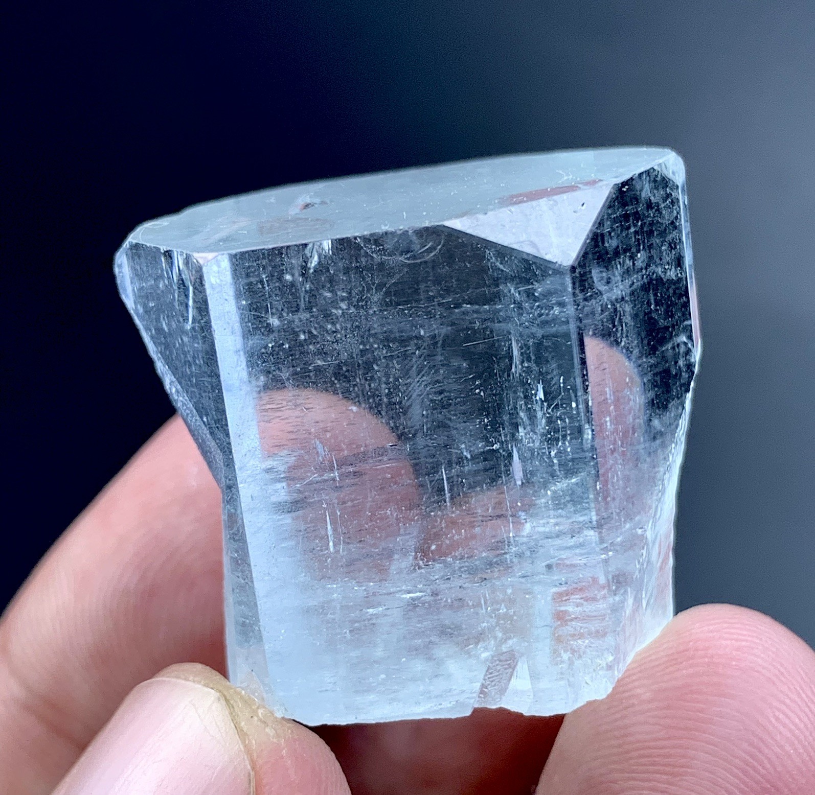 Terminated Aquamarine Crystal Specimen From Skardu Pakistan 126 Carat