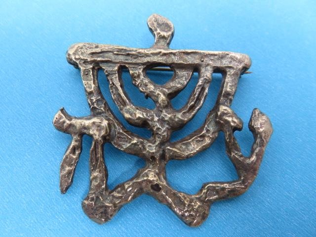Vintage Modernist Jacques Lipchitz Brutalist 70's Menorah Gold Tone Pin Brooch