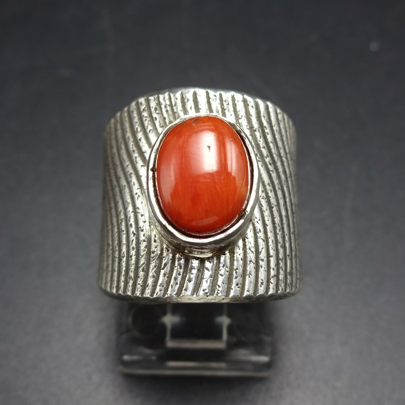 Pete Johnson NAVAJO Cuttlebone Cast Sterling Silver CORAL RING sz 5.5 Wide Band