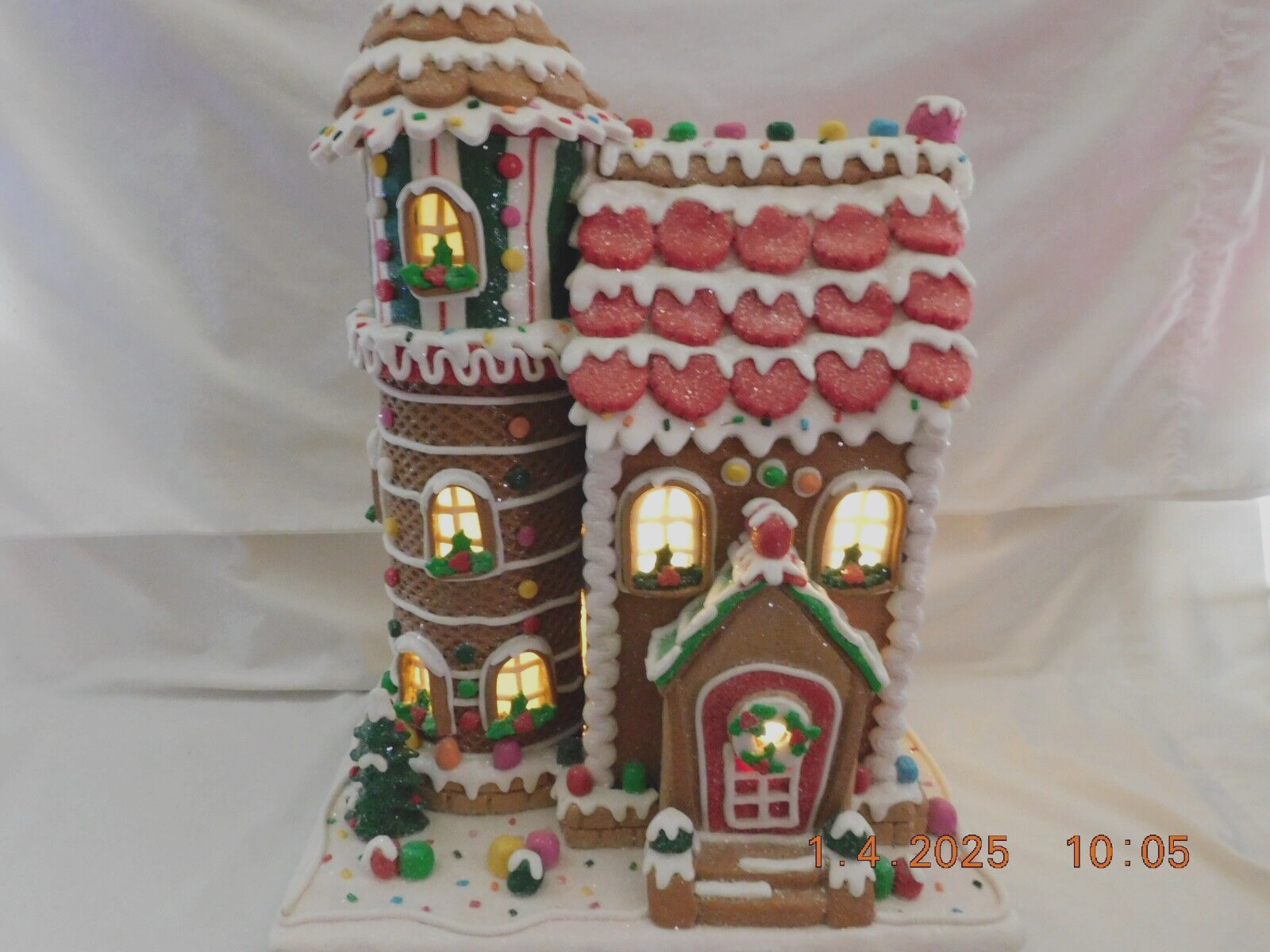New Trimsetter Gingerbread House Castle Tower LED Lighted 19