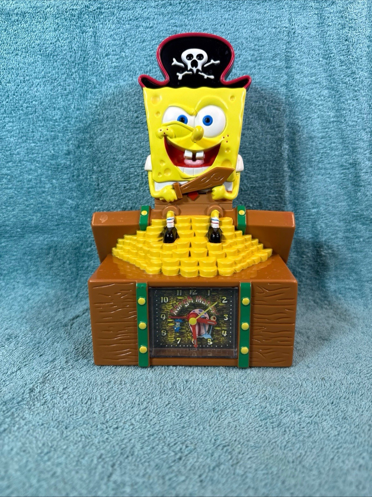 SpongeBob SquarePants: Pirate Treasure Chest Bank & Clock 2007