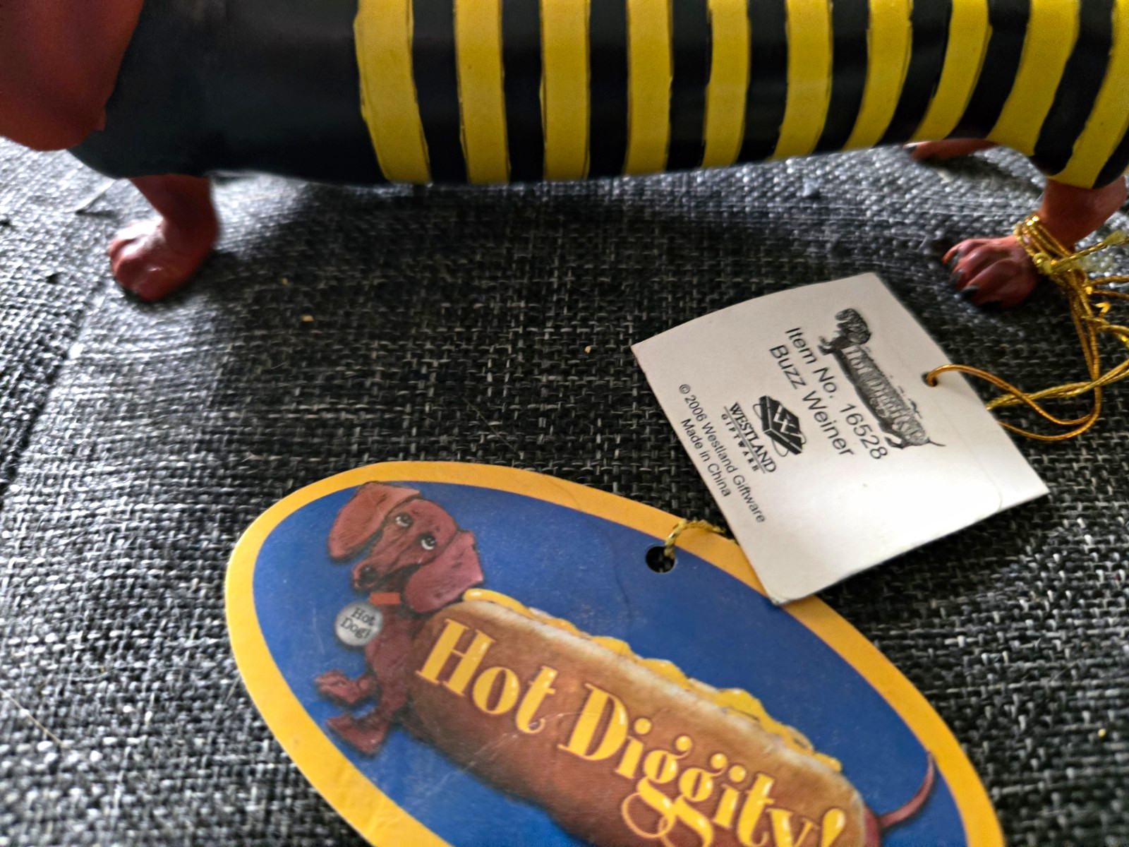 Westland Hot Diggity Dog (Buzz Bee) Dachshund 16528