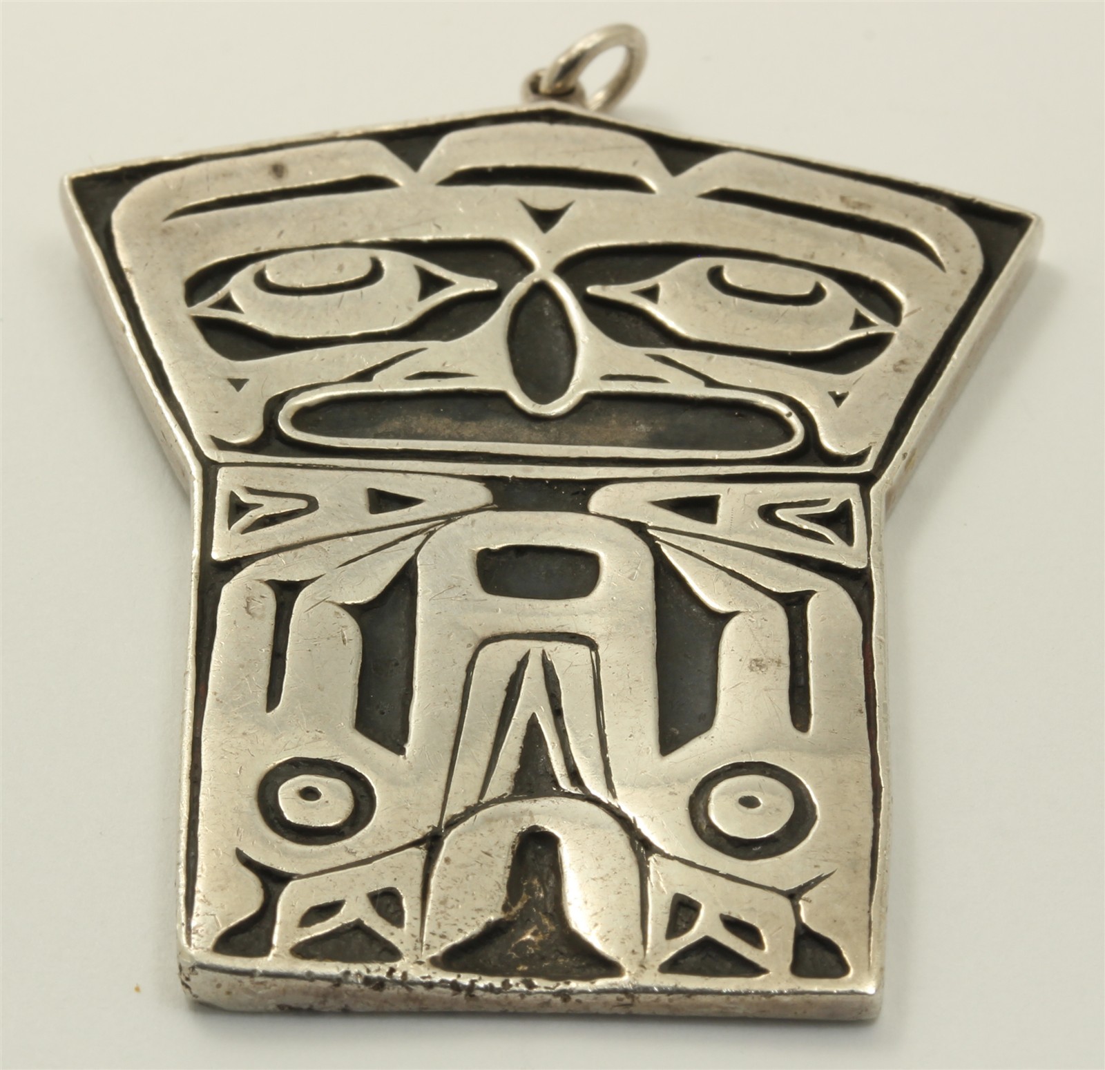 Vintage Northwest Coast Haida Sterling Silver Eagle Shield Pendant 29g 1976