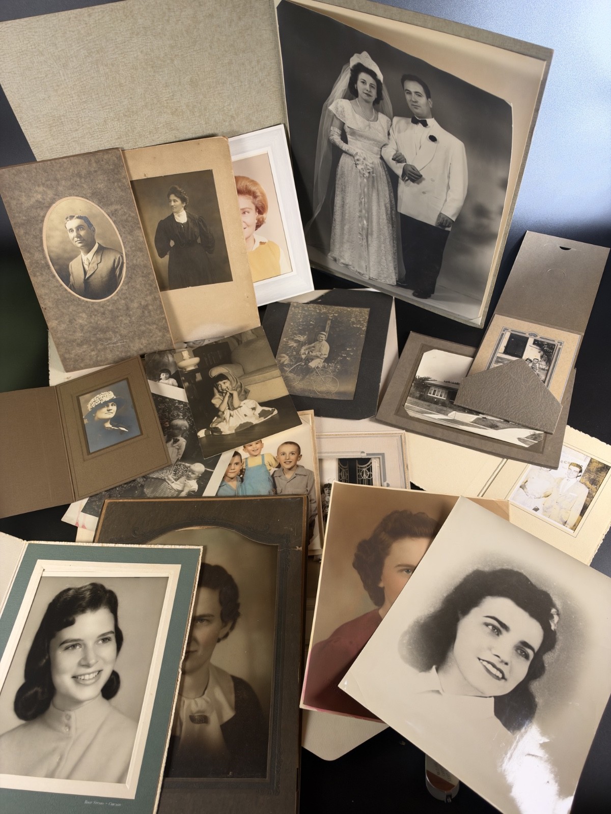Lot of 20 antique and vintage photos-early to mid 1900's