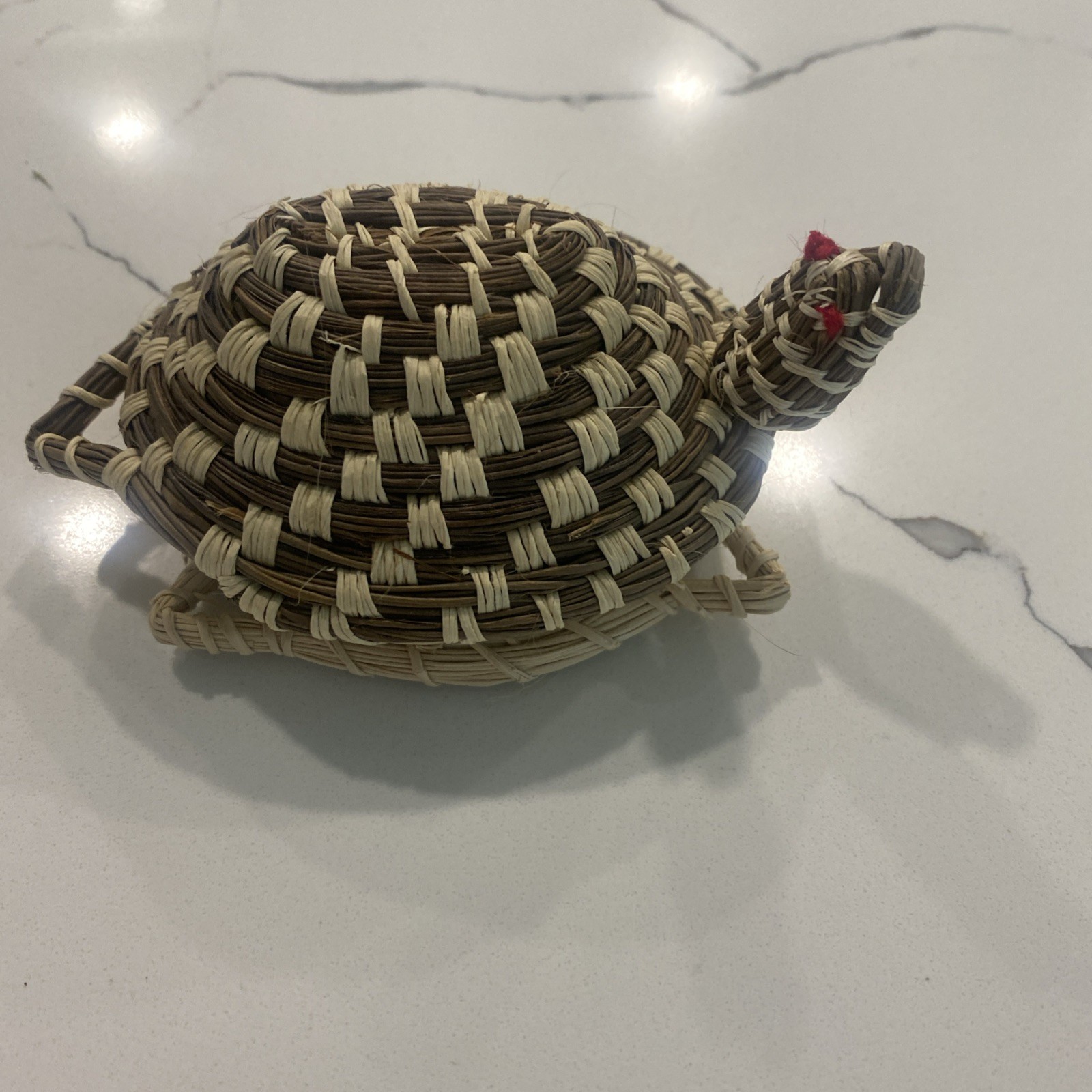 VTG Turtle Tortoise Hand Woven Lidded Basket Box 4”