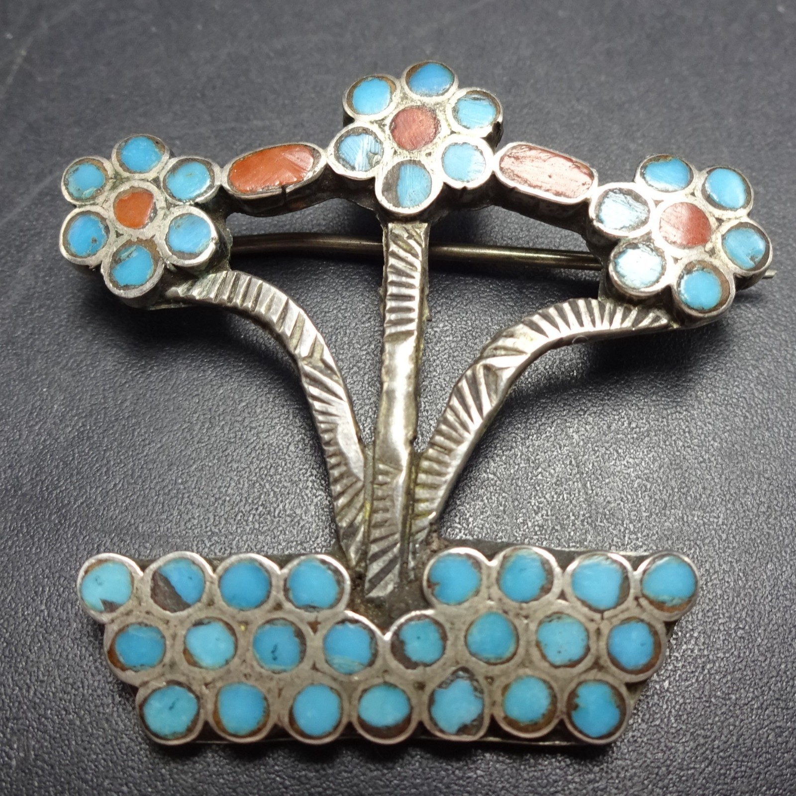 Vintage ZUNI Sterling Silver TURQUOISE CORAL Flat Inlay PIN/BROOCH Flower Garden