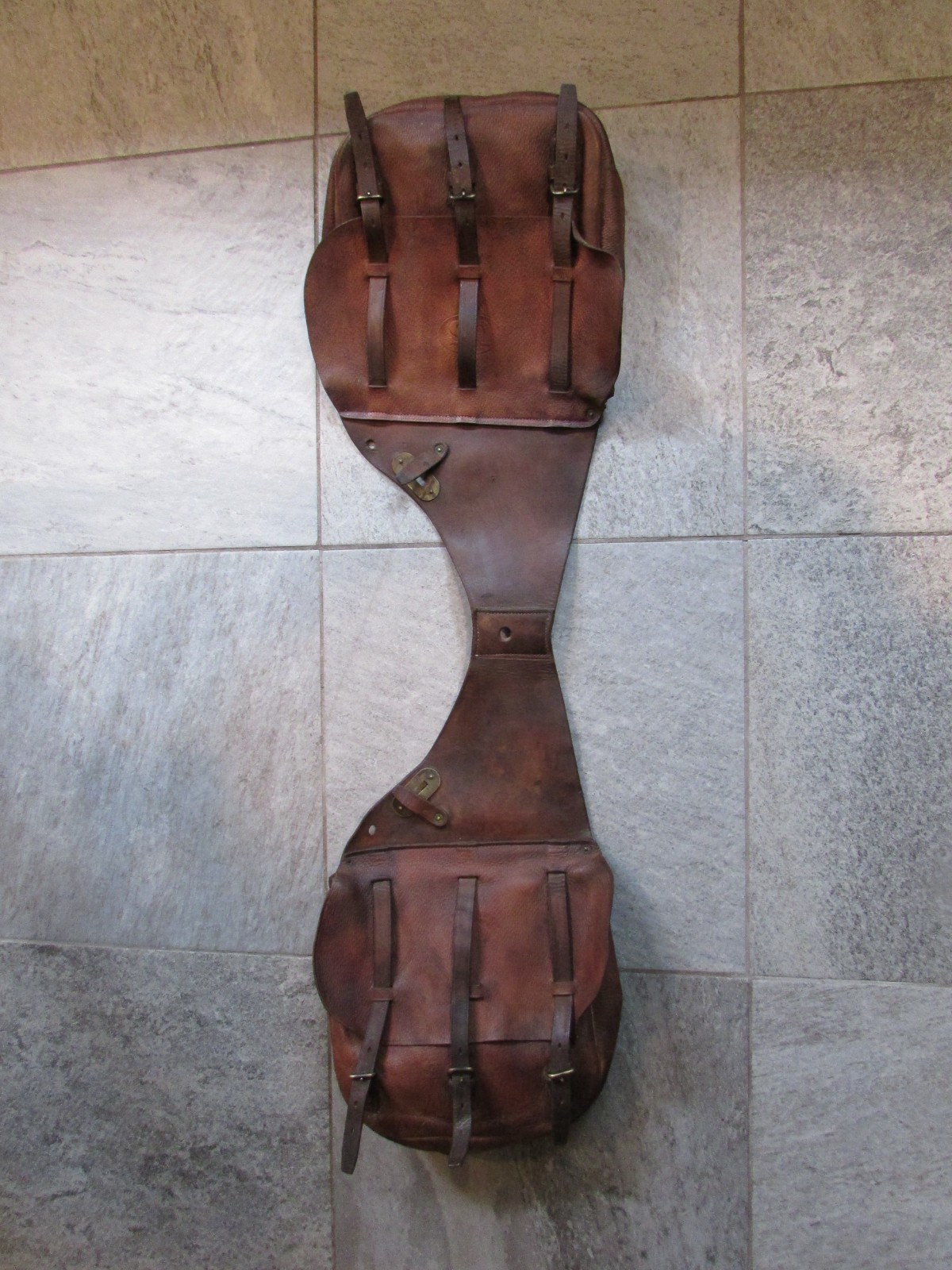 ORIGINAL WWI US Army Cavalry M1904 Saddle Bags MARKED LONG 1917 F.A.W. Leather