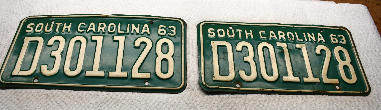 Vintage 1963 South Carolina License Plate Pair D301128