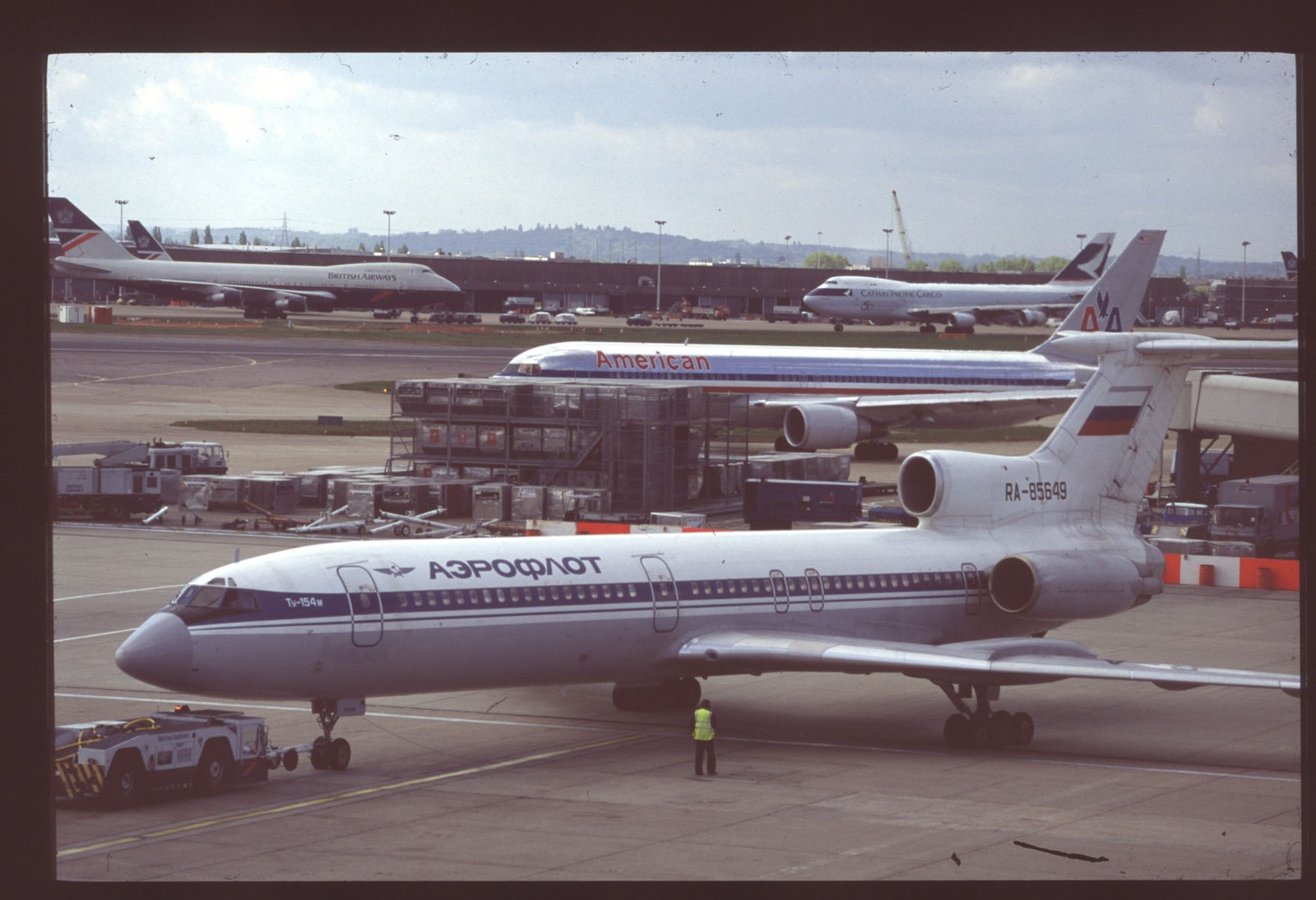 Orig 35mm airline slide Aeroflot TU-154M RA-85649