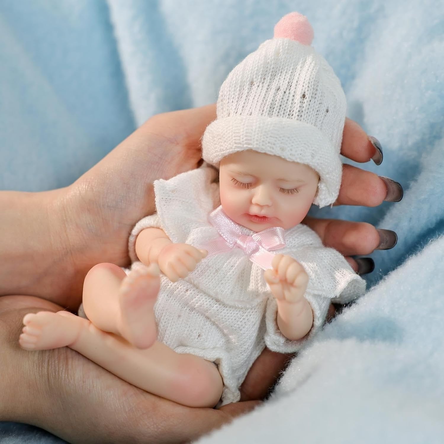 8 inch Silicone Reborn Baby Doll, Soft Touch Realistic Baby with Glued Eyelah...