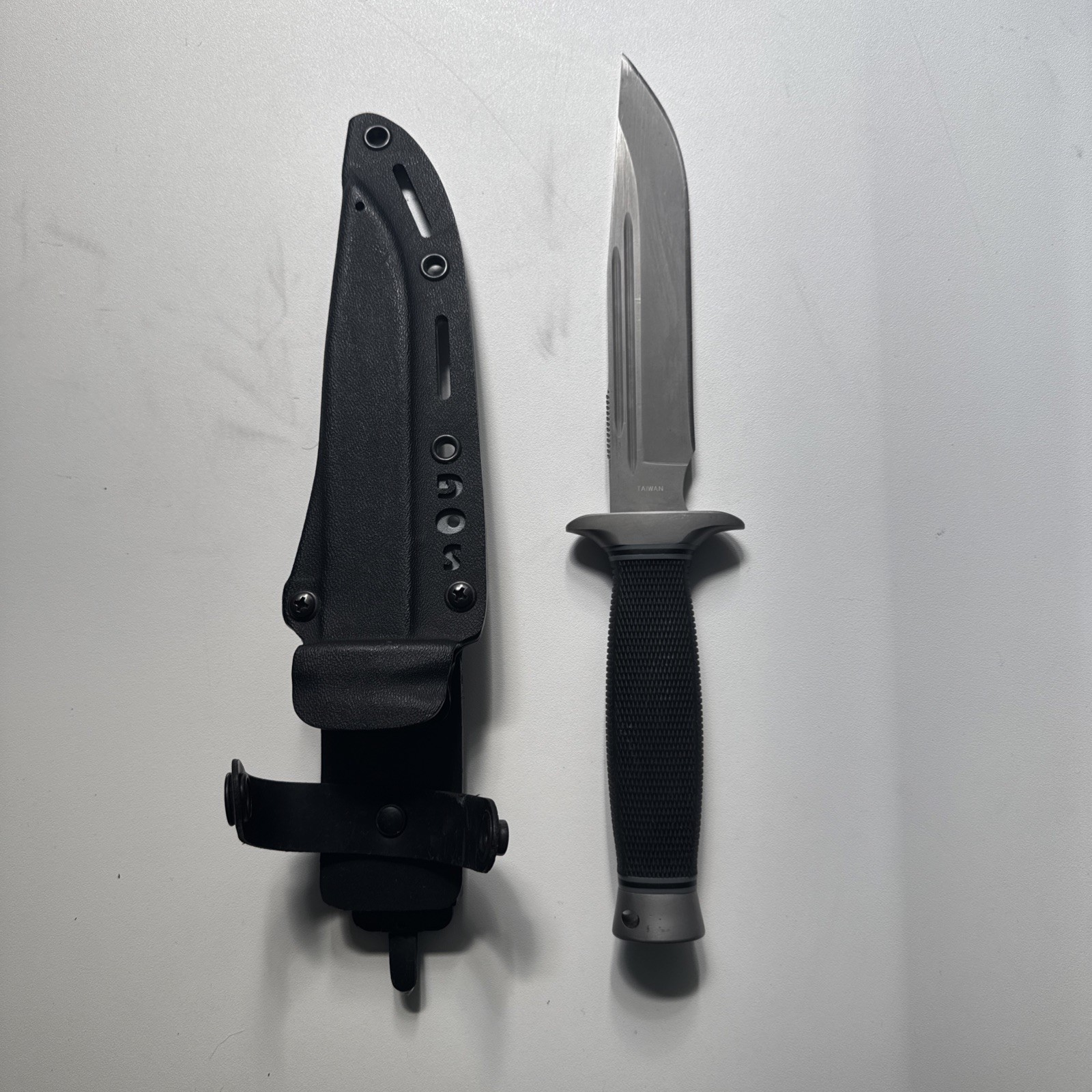 Vintage Rare Sog GOV TAC Survival Military Knife Bowie 