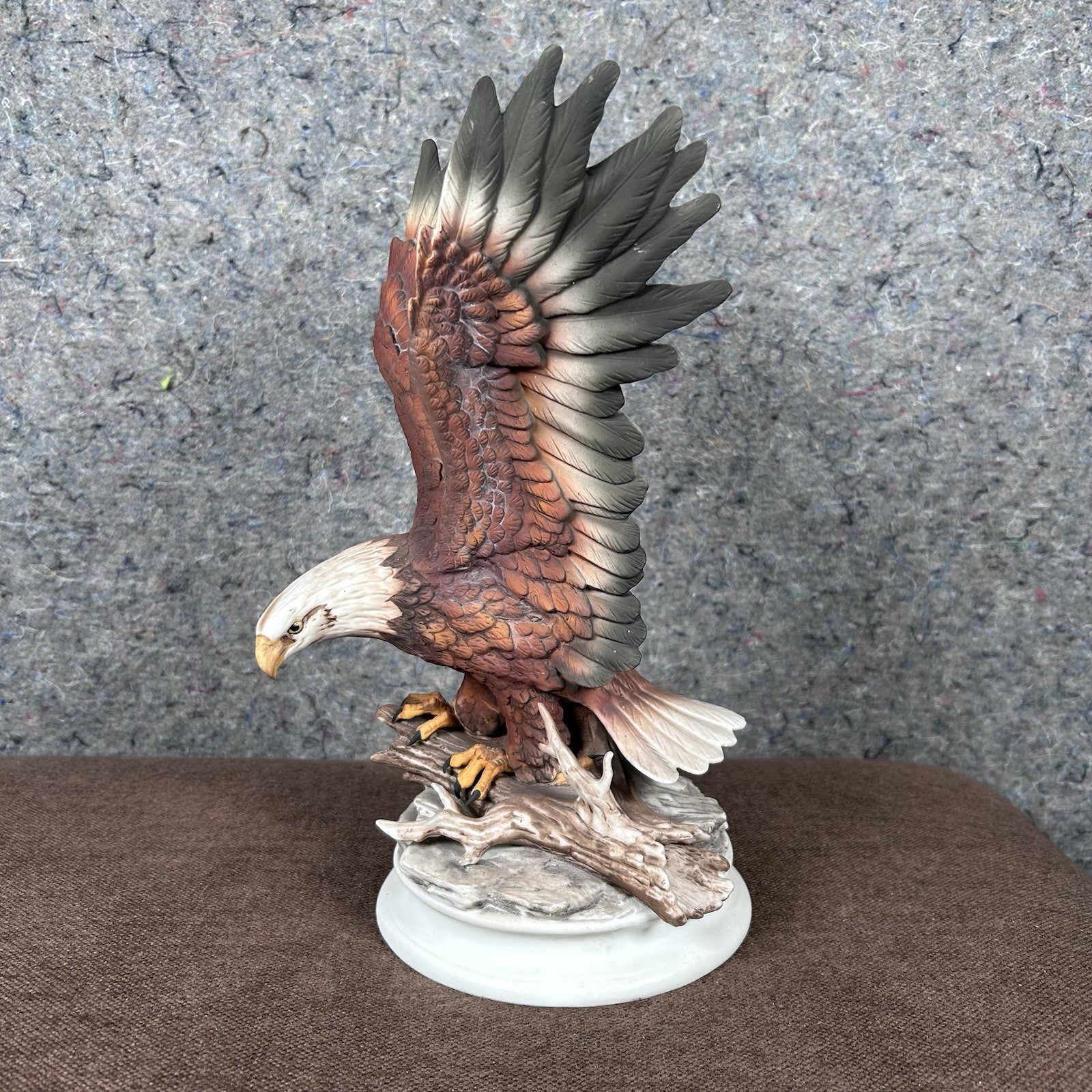 VINTAGE Bald Eagle Homco Masterpiece Porcelain Figurine Home Interiors 11.5 VINTAGE Bald Eagle Homco Masterpiece Porcelain Figurine Home Interiors 11.5