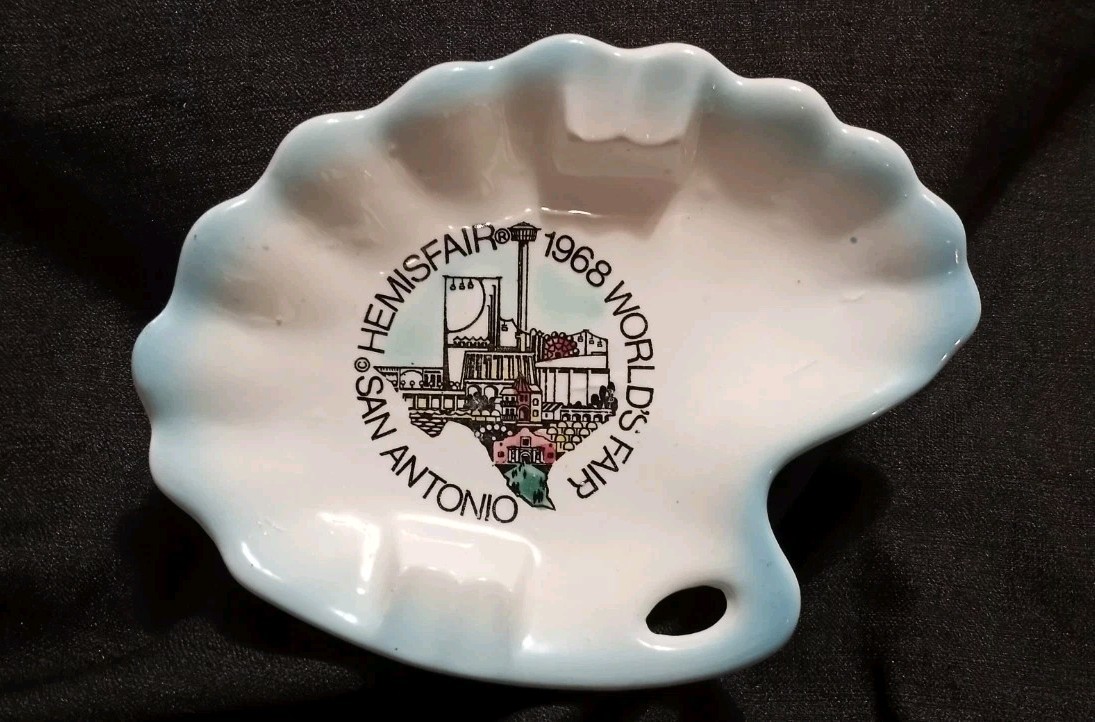 Vintage 1968 World's Fair Hemisfair San Antonio Texas Glazed Souvenir Ashtray 