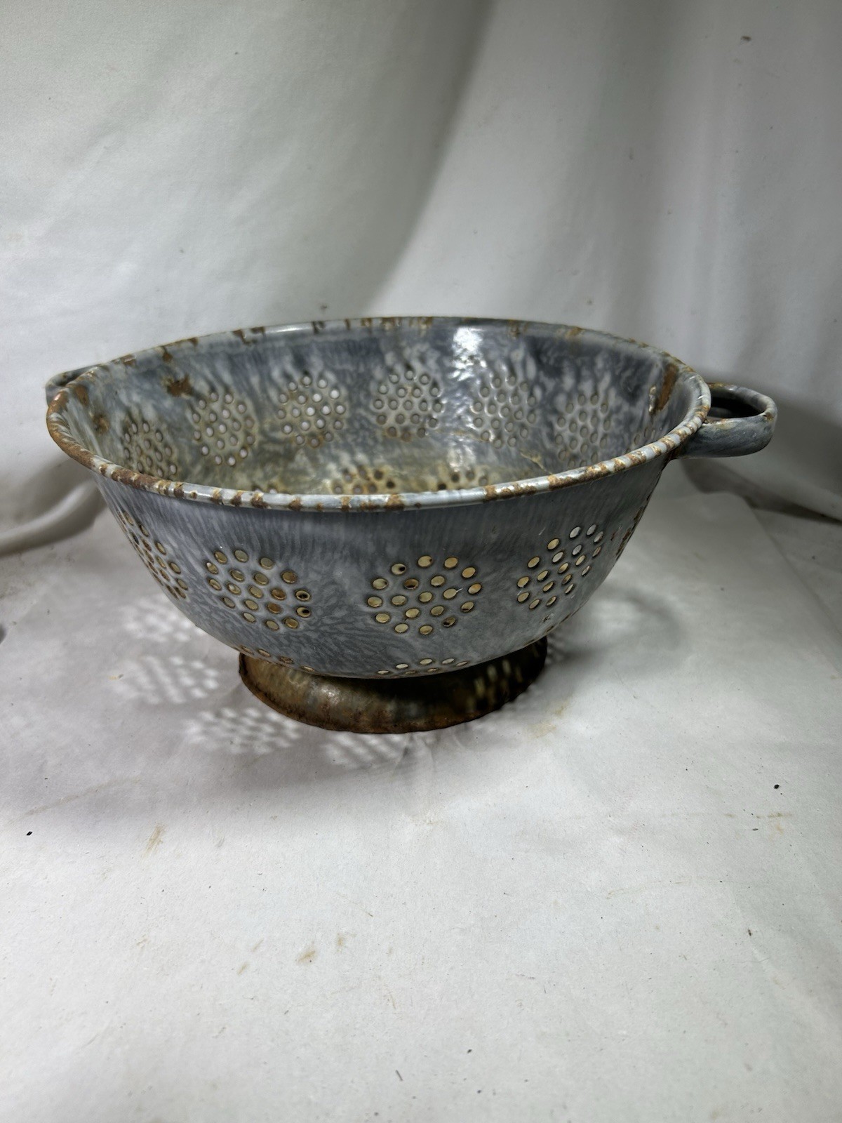 Vintage Enamelware Colander Gray 10’’ Primitive Home Kitchen Farm House Decor