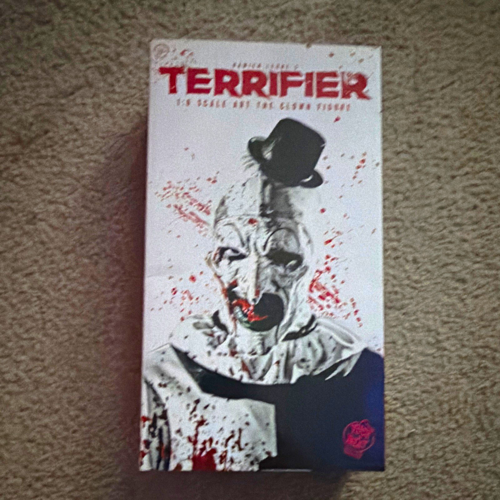 Trick or Treat Studios Terrifier Art the Clown 1:6 Scale Figure Signed