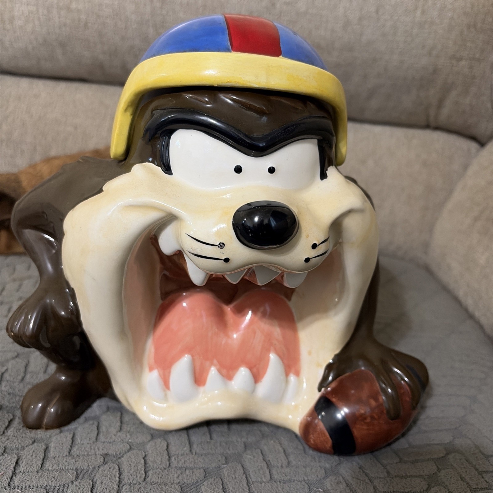 Tasmanian Devil 1993 Vintage Cookie Jar Looney Tunes Taz Football Warner Bros