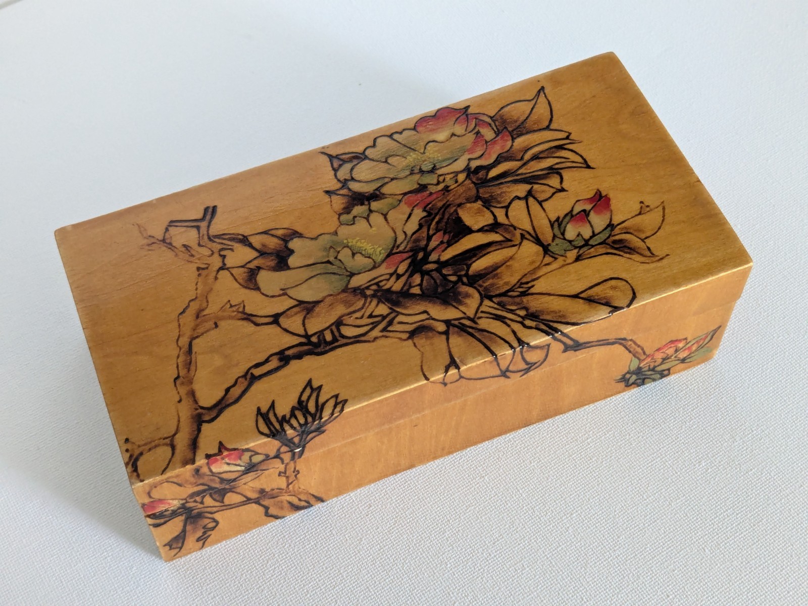 Vtg 1983 Chinese Wooden Jewelry Box Padded Silk Lining Floral Pyrography Trinket