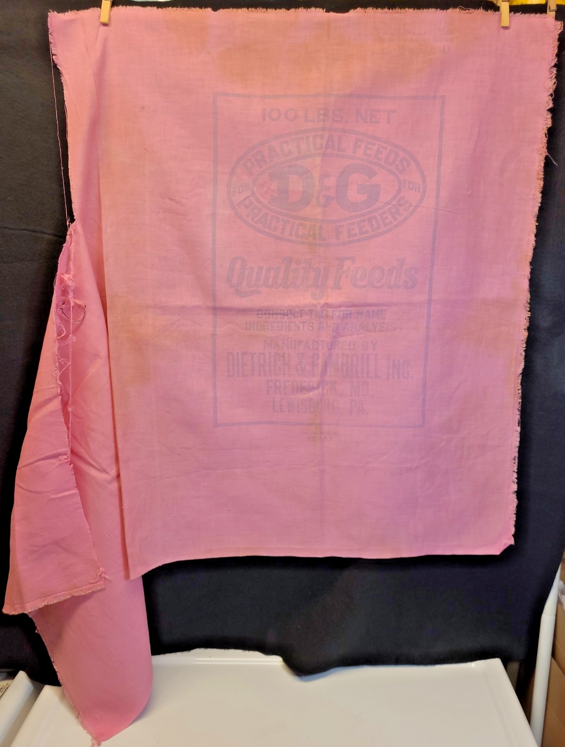 Vintage D&G Wear-O-Sax Pink 100lb Cotton Linen Feed Bag, 27\