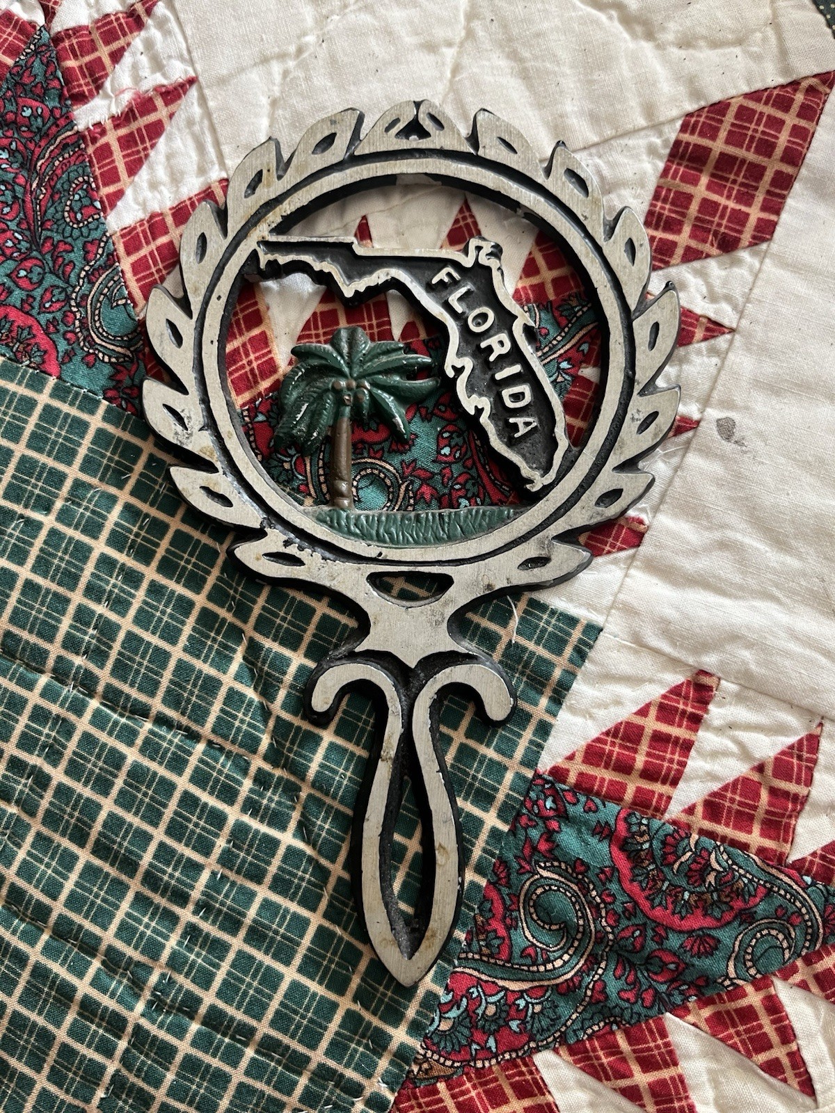 Vintage FLORIDA TRIVET SOUVENIR Metal State Shape + Palm Tree