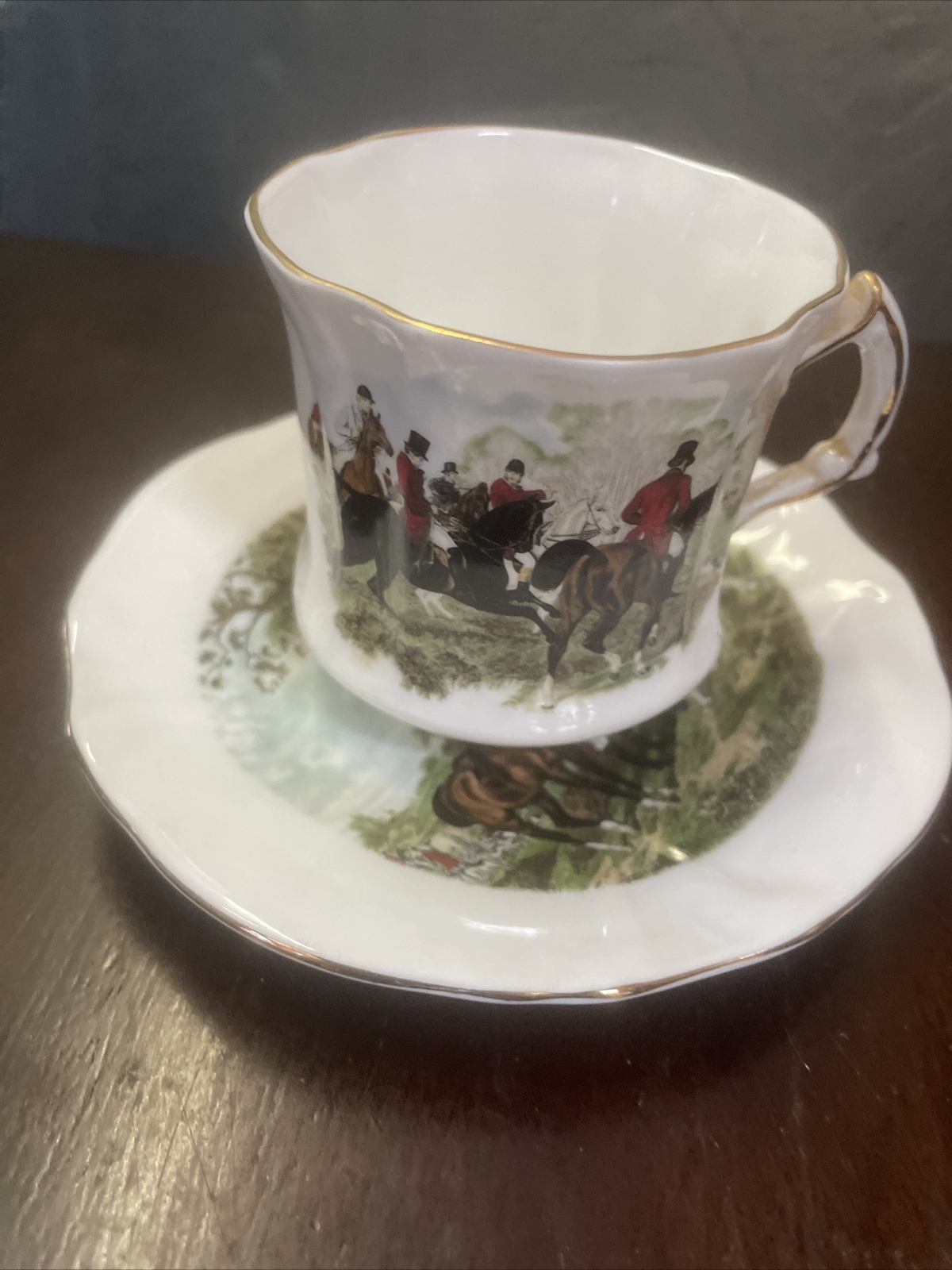hammersley  the danbury mint hunt scene Horses Horse  teacup and saucer