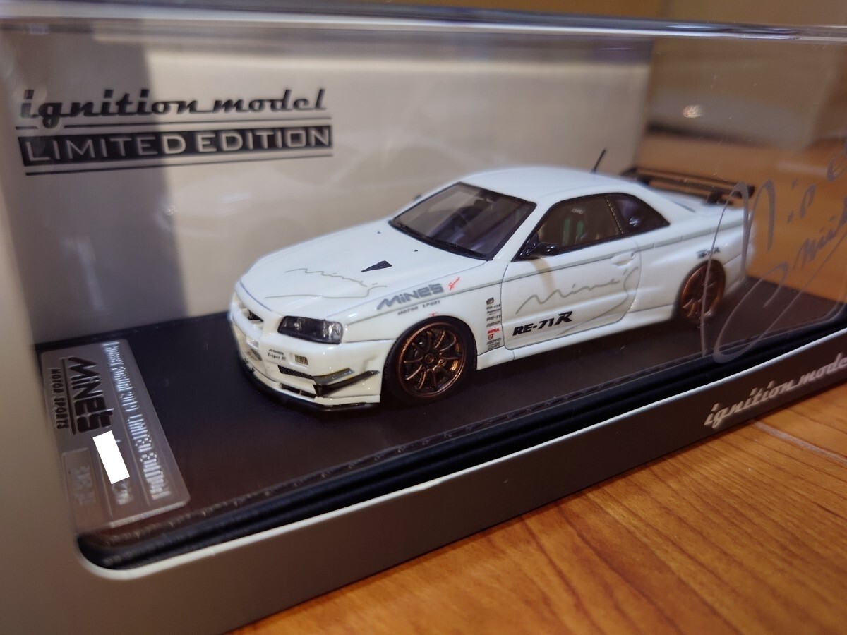 Ignition Model IG0347 1/18 Nissan Skyline GT-R R34 Mine's White with Engine