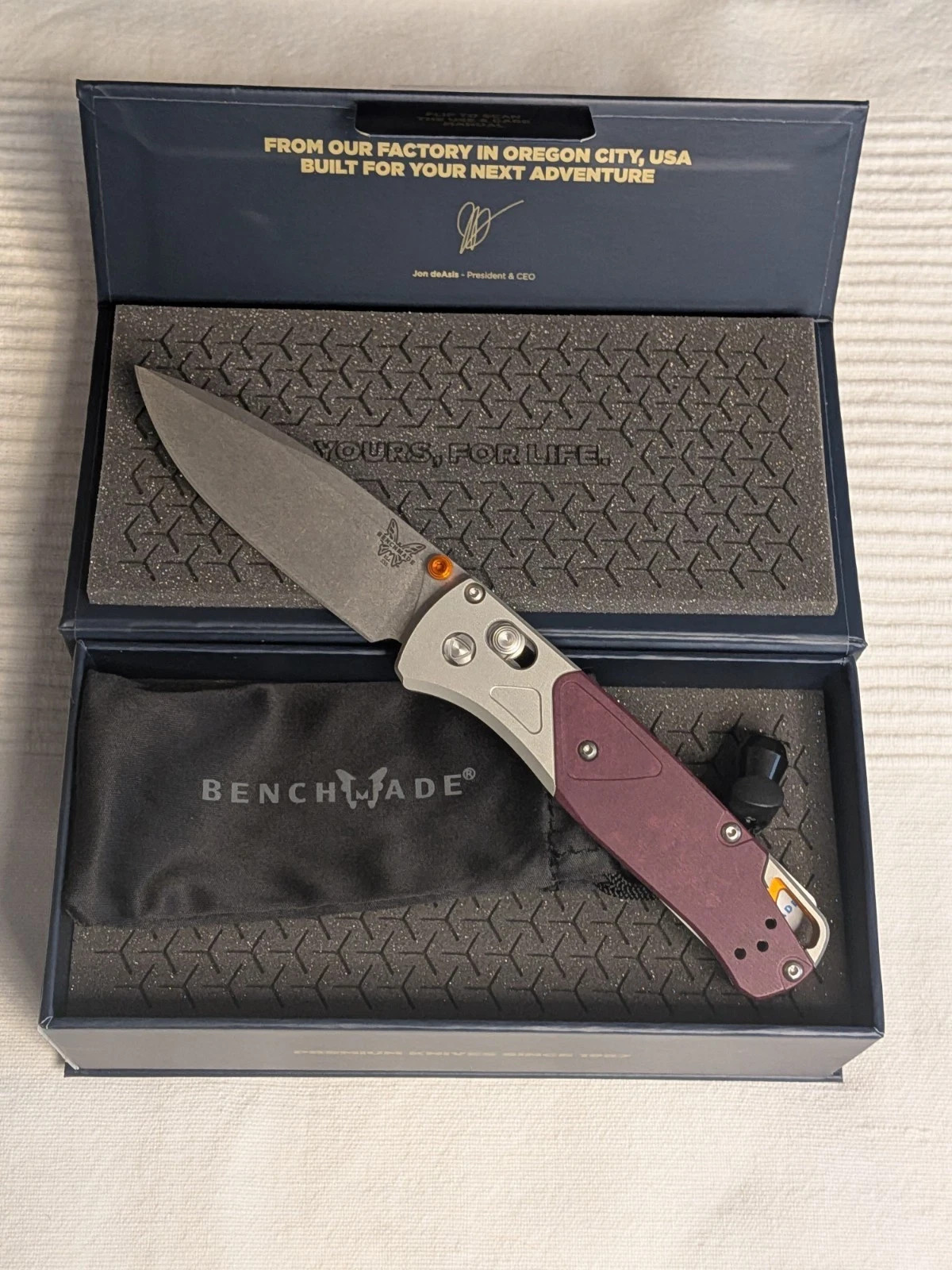 Benchmade Bugout Knife 535-09 CPM-S90V Blade Redstone Richlite - NEW - Authentic