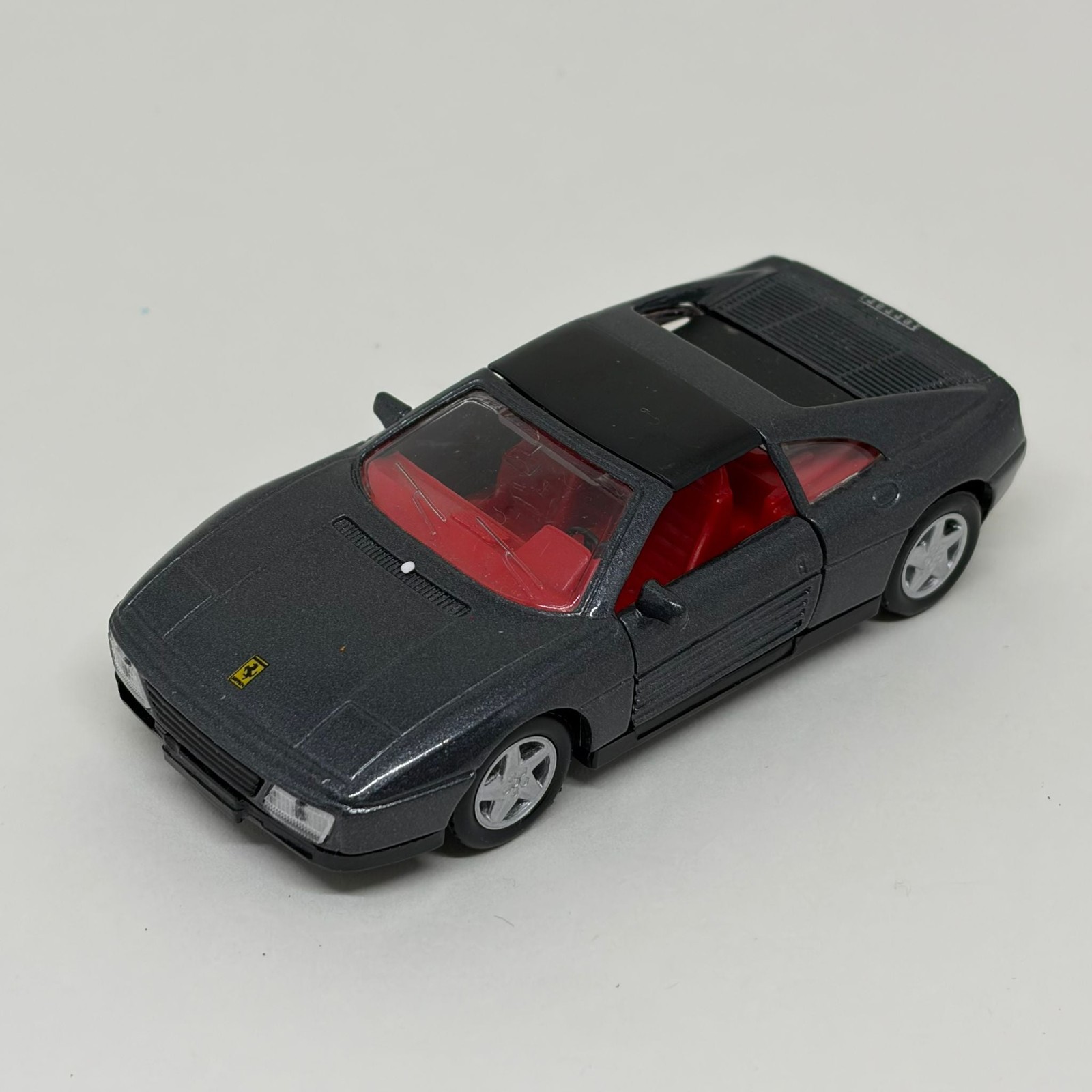 Vintage Maisto Shell Collezione Ferrari 348 TS Grey Die-Cast Model Car 1:38