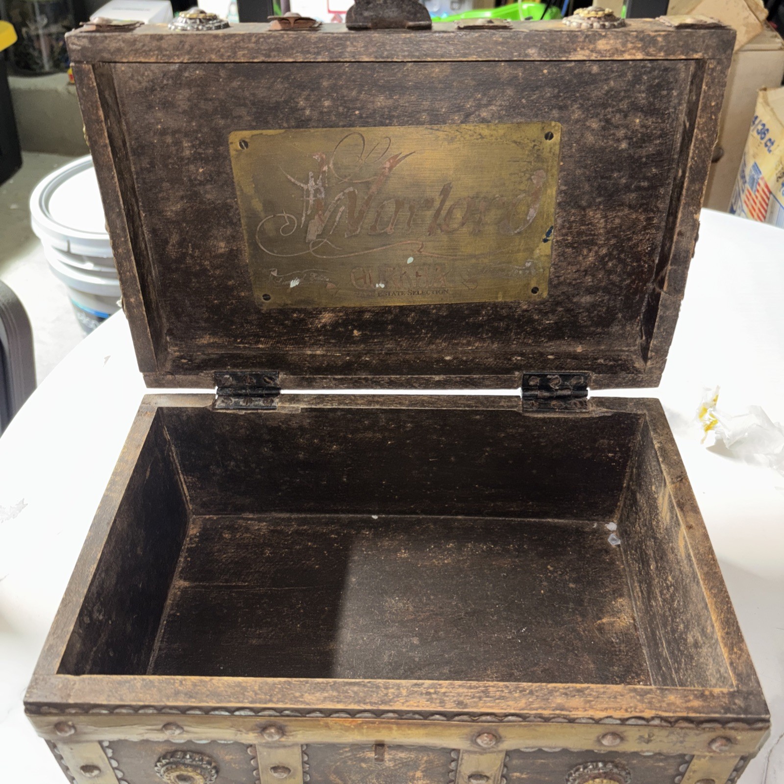 Gurkha Warlord Treasure Chest Cigar Box Estate Selection Limited Edition Gurkha Warlord Treasure Chest Cigar Box Estate Selection Limited Edition