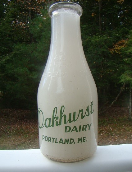 Vintage OAKHURST DAIRY PORTLAND, ME. Green ACL Quart Milk Bottle