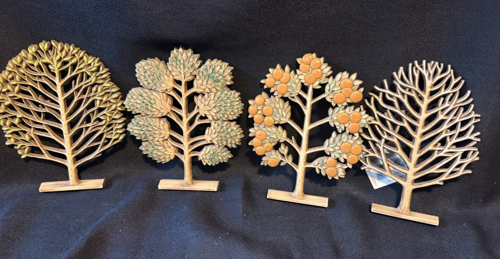 Syroco Vintage Wood Gold Floral Wall Hangings Four Seasons, 8\