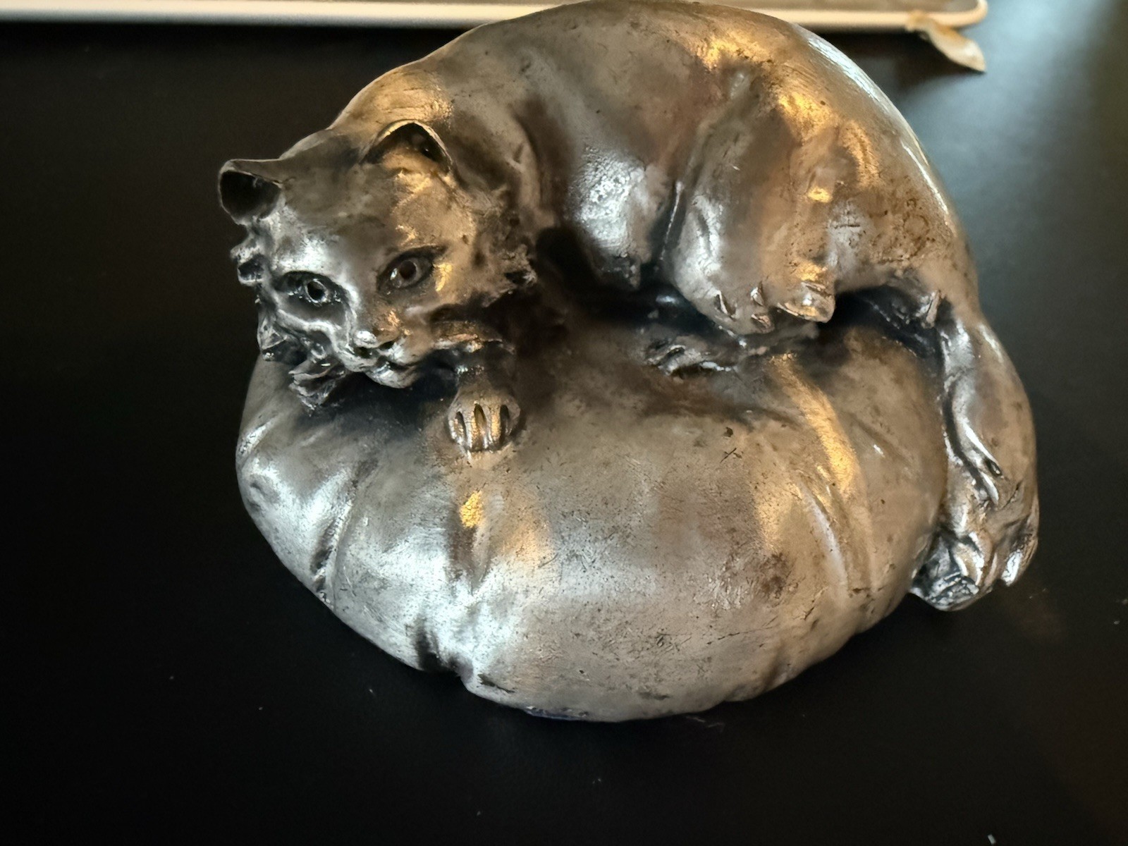 Vintage Italian Nuova Sipa SilverCat Pillow, Lamina Argento 1.000, Made in Italy