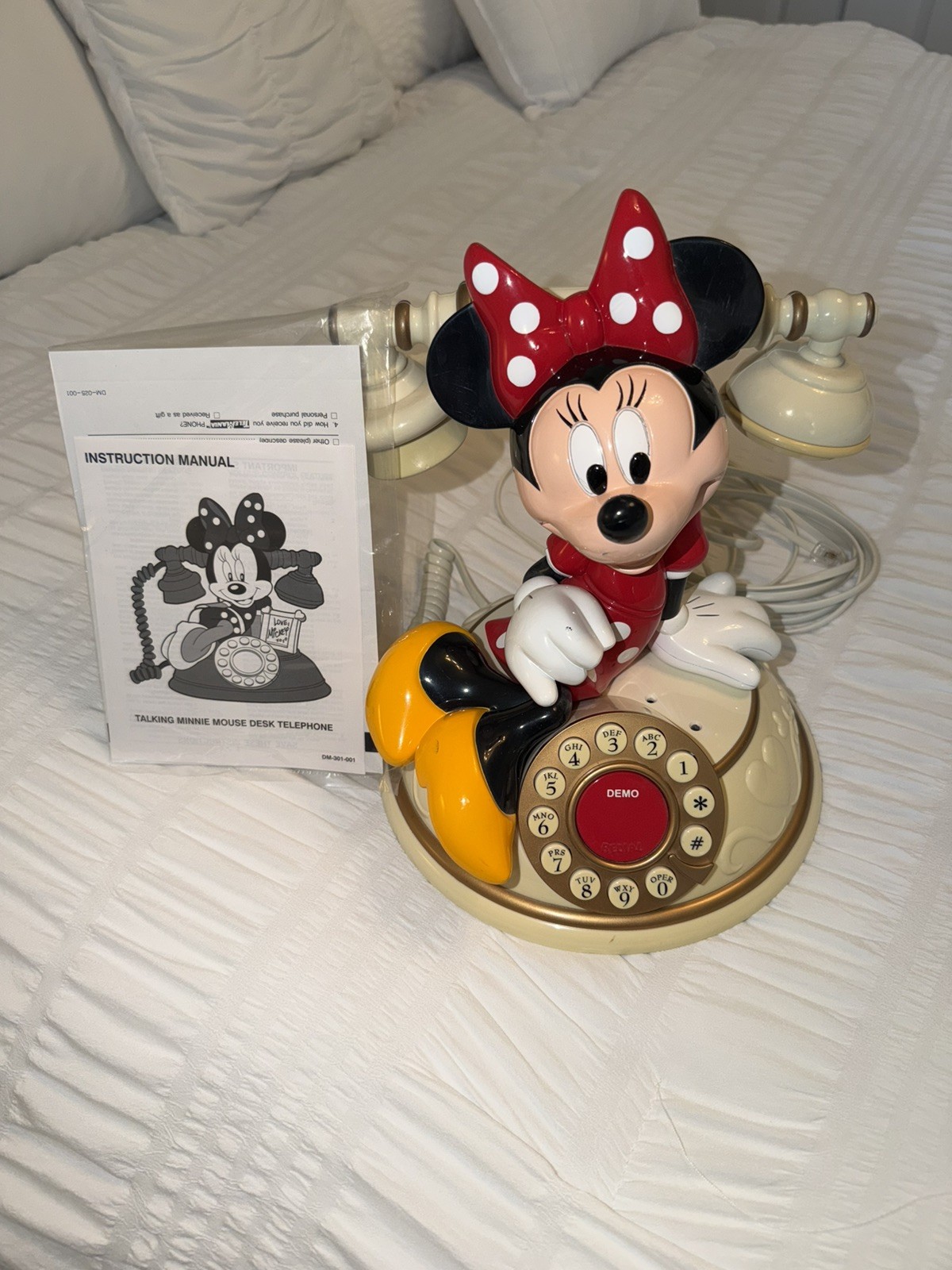 Vintage 1990’s Disney “Minnie Mouse” Desk Telephone Includes Original Manual
