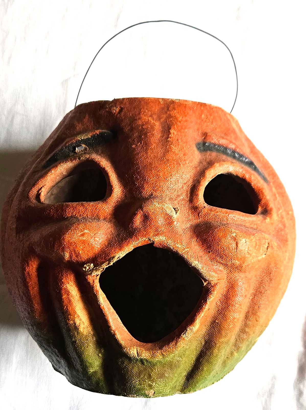 VINTAGE PAPIER-MACHE HALLOWEEN JACK-O-LANTERN CHOIR BOY PAIL, 7”, 1930s