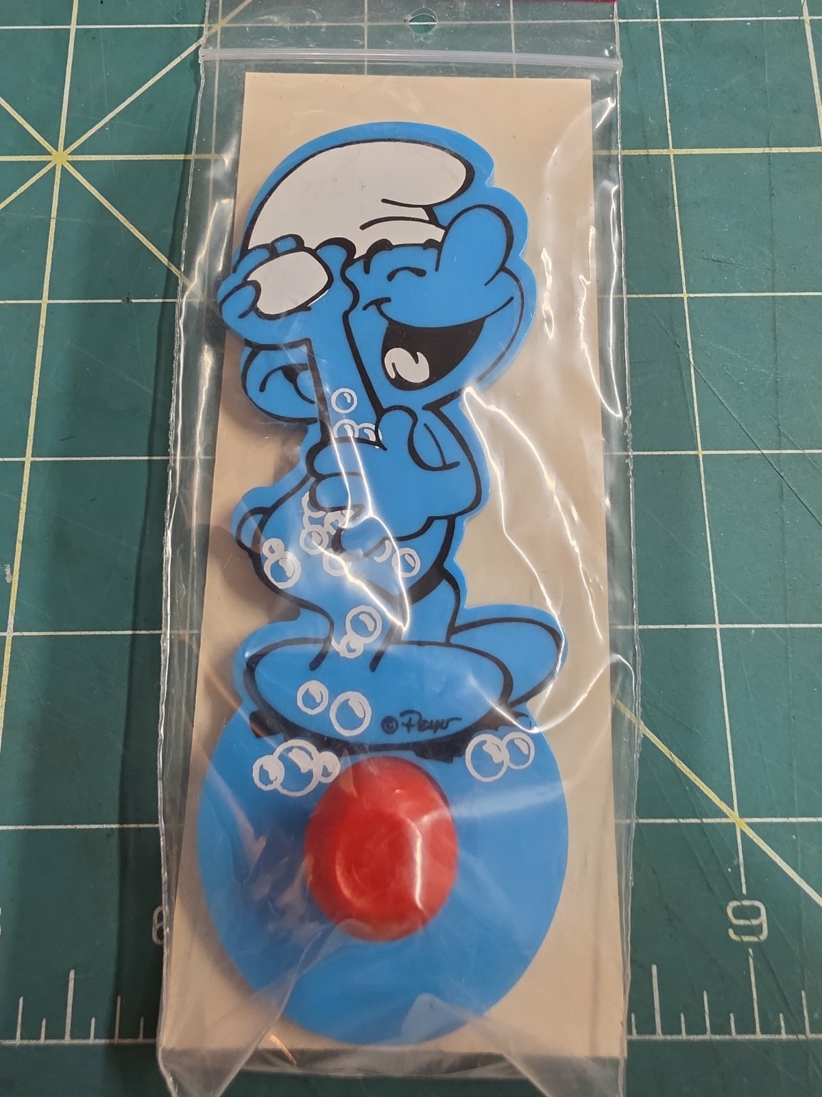 The Smurfs Rare Vintage 1979 Adhesive Wall Hanger 