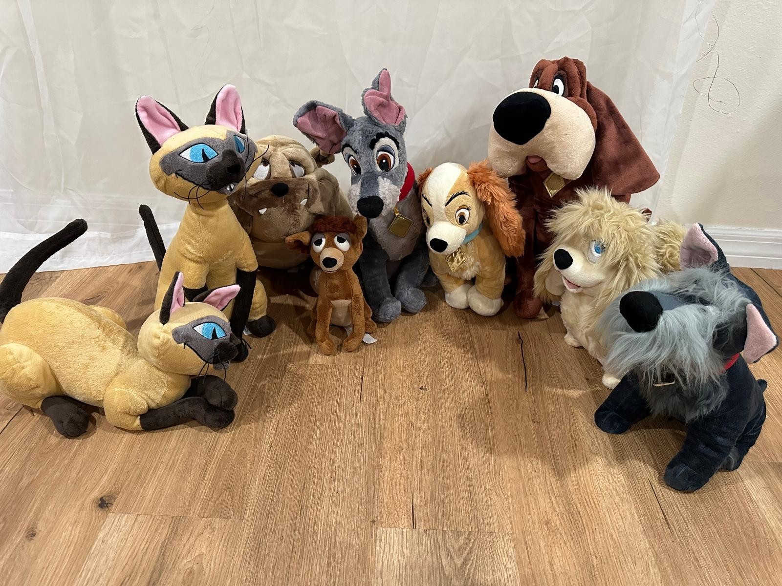 HTF RARE COLLECTION LADY & TRAMP PLUSH. ALL NINE CHARACTERS STAMPED DISNEY.