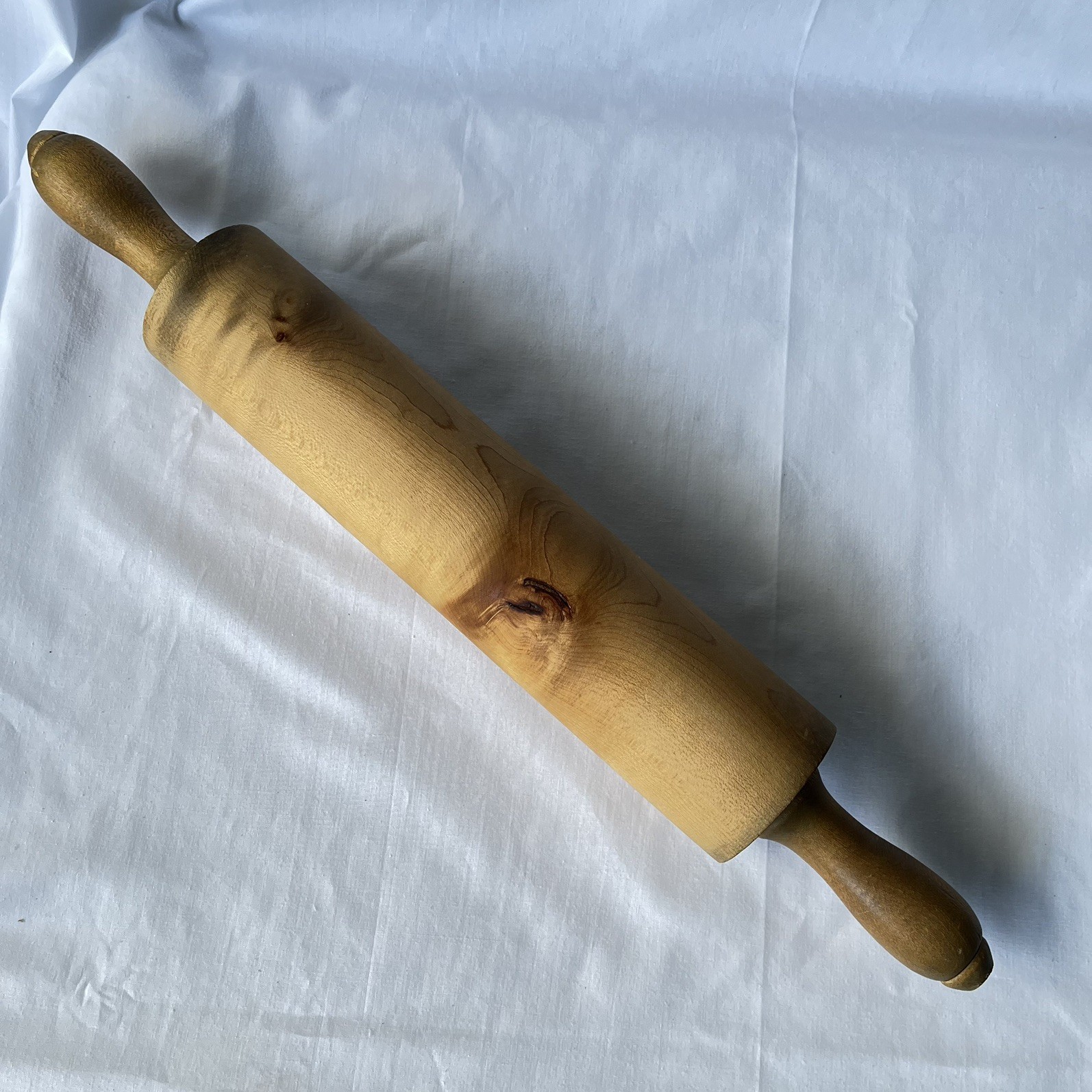 Vintage Munising Tiger Maple Wood Rolling Pin 17.5\
