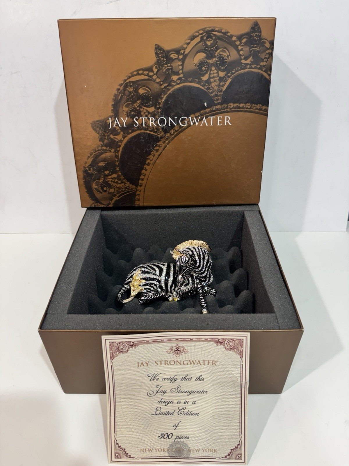 Jay Strongwater Ltd. Edition Resting Zebra Onyx Swarovski Crystals Box Papers