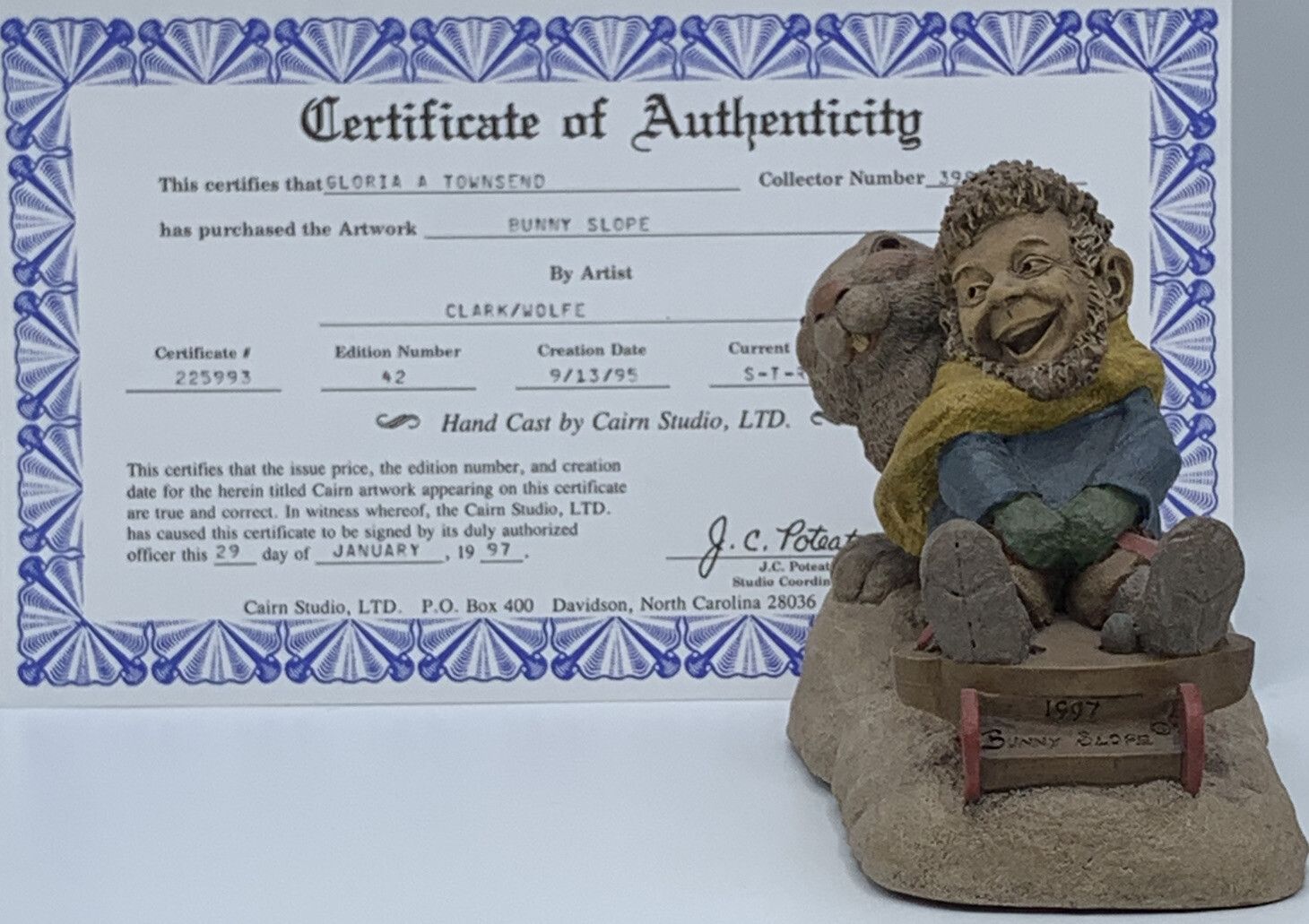 BUNNY SLOPE-R 1997 Tom Clark Gnome Cairn Studio Item #6328 Ed #42